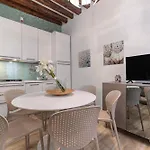 Domus Emerald * Venedig