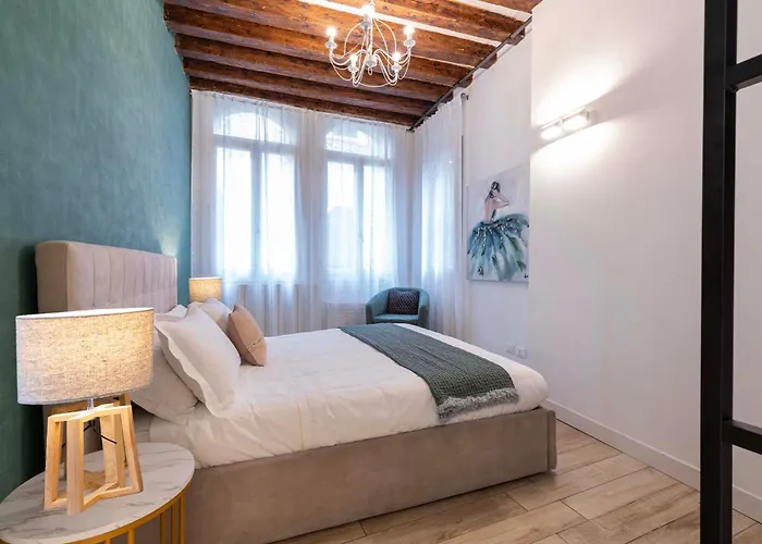 Domus Emerald Apartamento *