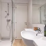 Domus Emerald Apartment *